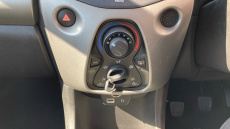 Toyota Aygo 1.0 VVT-i X-Play 3dr Petrol Hatchback